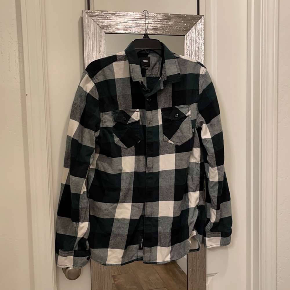 Men’s VANS shirt